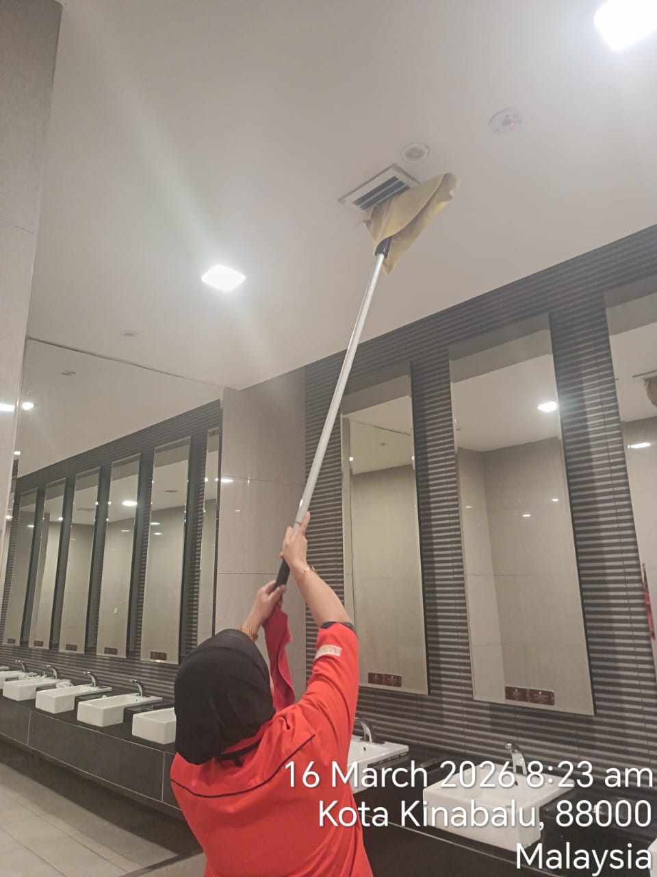 Ceiling & Vent Cleaning — Premium Washroom