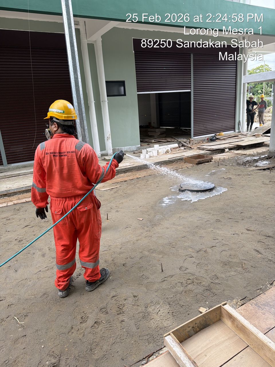 Washroom Maintenance — Commercial Building